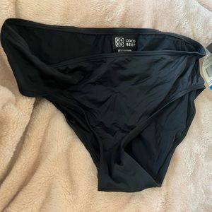 XL coco reef high waisted black perfect fit bikini bottoms. New with tags
